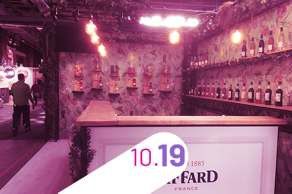 STAND GIFFARD BAR CONVENT BERLIN